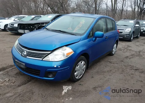 2008 Nissan Versa 1.8S z USA, uszkodzony, nr VIN 3N1BC13E28L453664